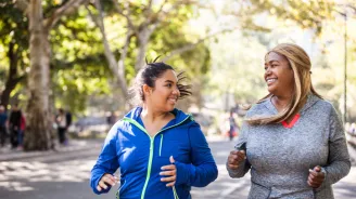 two women exercising