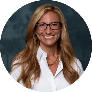 Lisa Altman headshot
