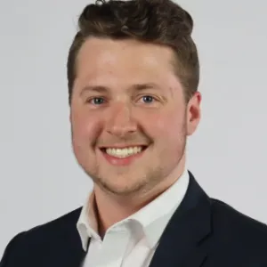 Headshot of Mathew Howland.