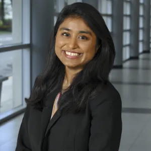 Pharmacy Resident Sanyia Khan Headshot