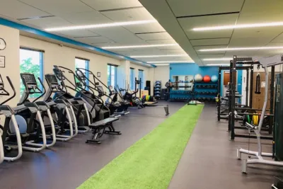 HealthFit Gym Weights Zoomed Out