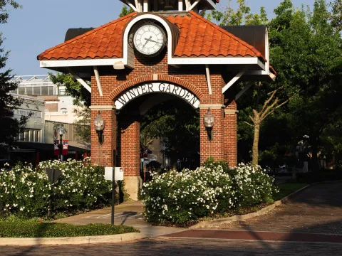 Winter Garden sign.