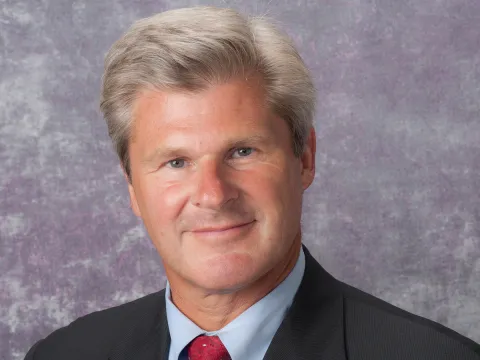Headshot of Mark Socinski.