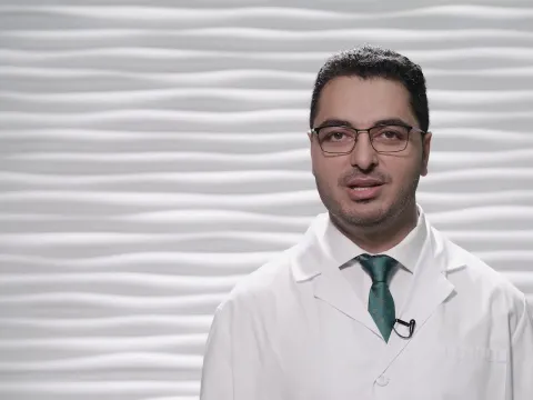 Dr. Hurairah