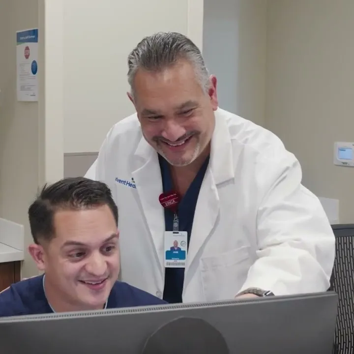 Son inspired to become ER nurse like his dad, after watching him save his brother’s life