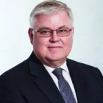 Robert J Kash, MD