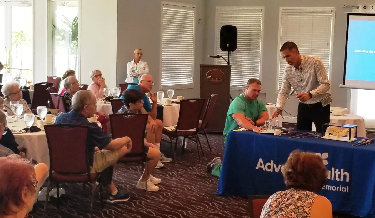 Seminar Showcases New Spinal Surgery Technology TrackX